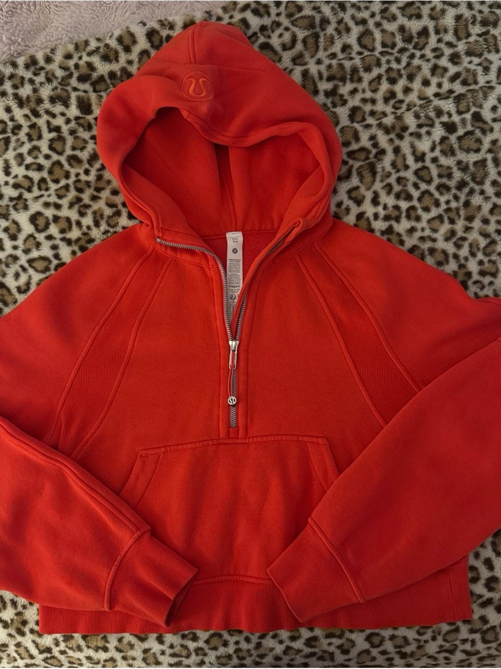 red lululemon scuba